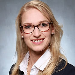Nadine Mayer